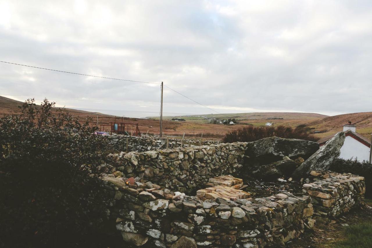 Dolmen Cottage Gleann Cholm Cille Esterno foto